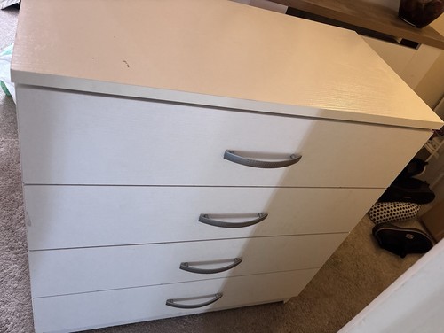 Modern white chest drawers - white,