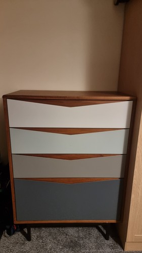 Tall wooden chest drawers - of,